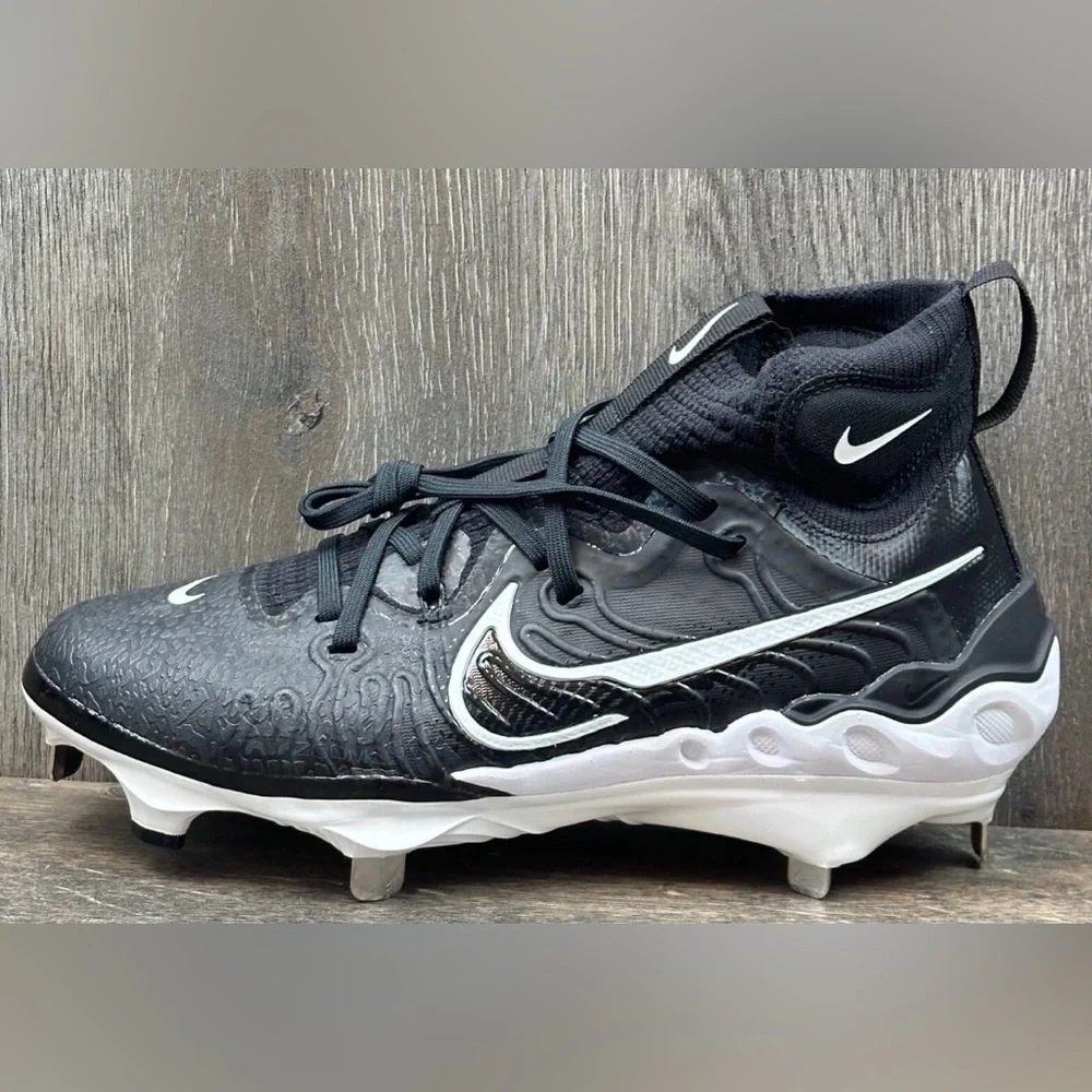 NIKE ALPHA HUARACHE NXT METAL BASEBALL CLEATS BLACK/WHITE NWOB Size 14